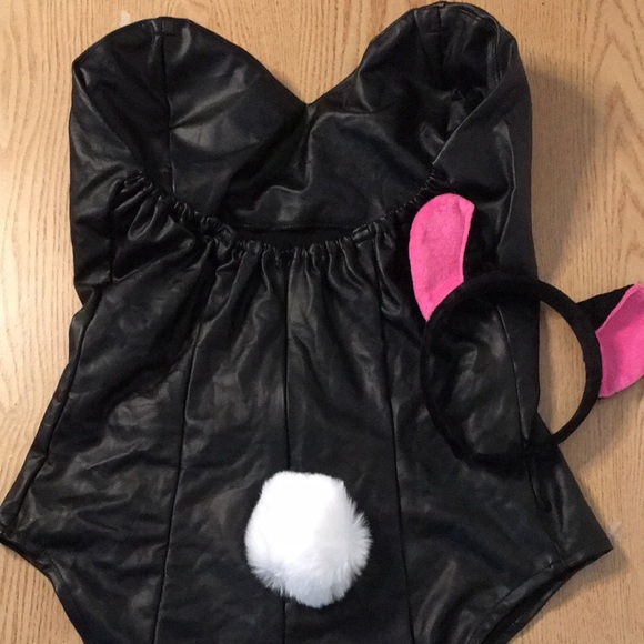 #0232 Womens Sexy 2Pc Playboy 🐰Bunny Halloween Costume 🎃 Stretchy Size Medium - Picture 6 of 8